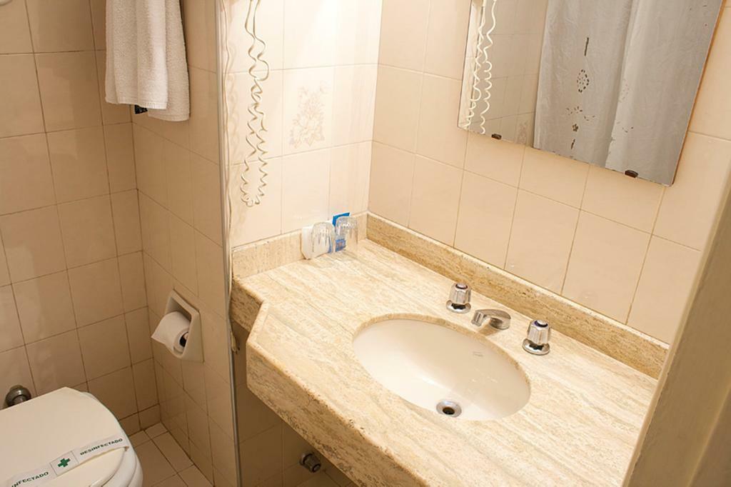 Hotel Balfer Montevideo Bagian luar foto