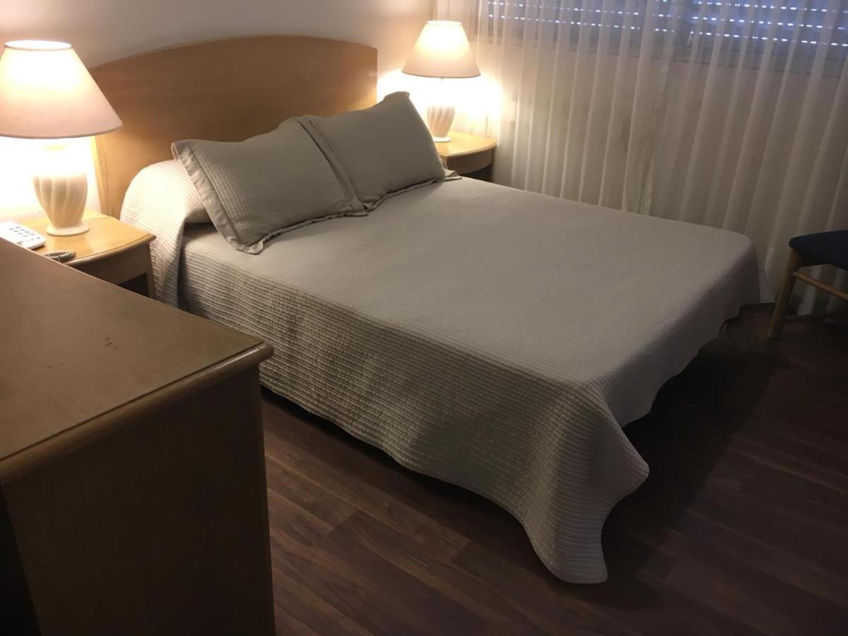 Hotel Balfer Montevideo Bagian luar foto